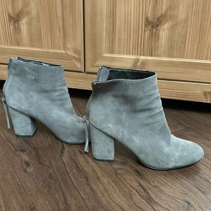 Steven Madden (Cynthia boots) size 6.5